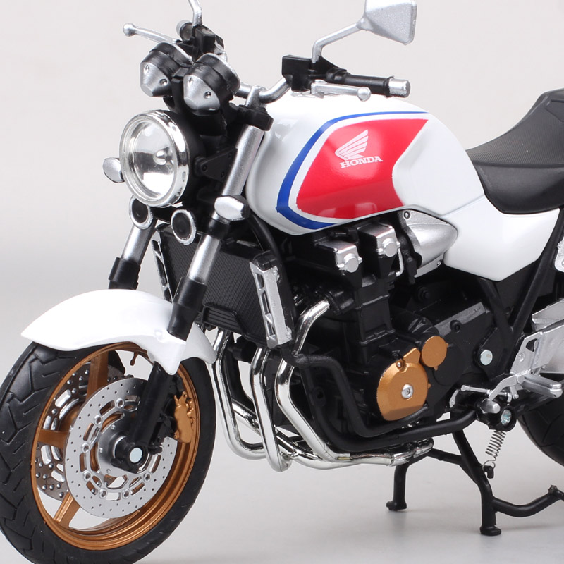1/12 Honda CB1300SF motorfiets - Model Kit Aoshima recensie en prijs